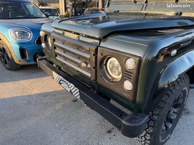 Land Rover DEFENDER land rover defender 110 TD5 9 places (image 16)