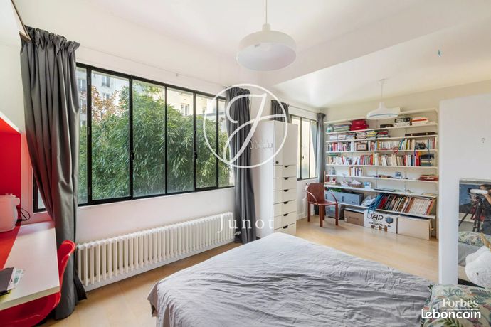 Maison 6 pièces 166 m² — 11