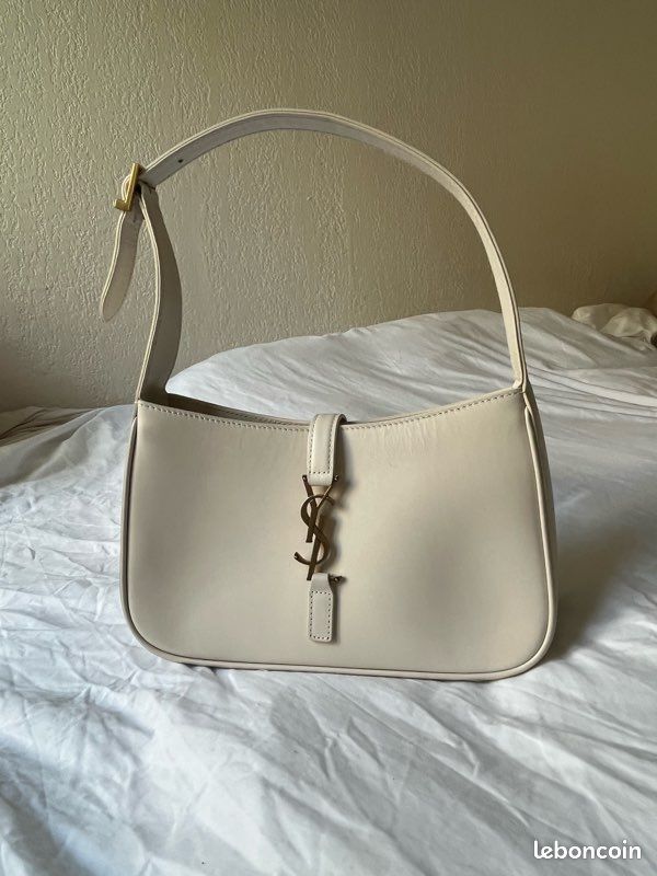 ✨50% off Sac Yves Saint Laurent à Hobo Blanc cassé