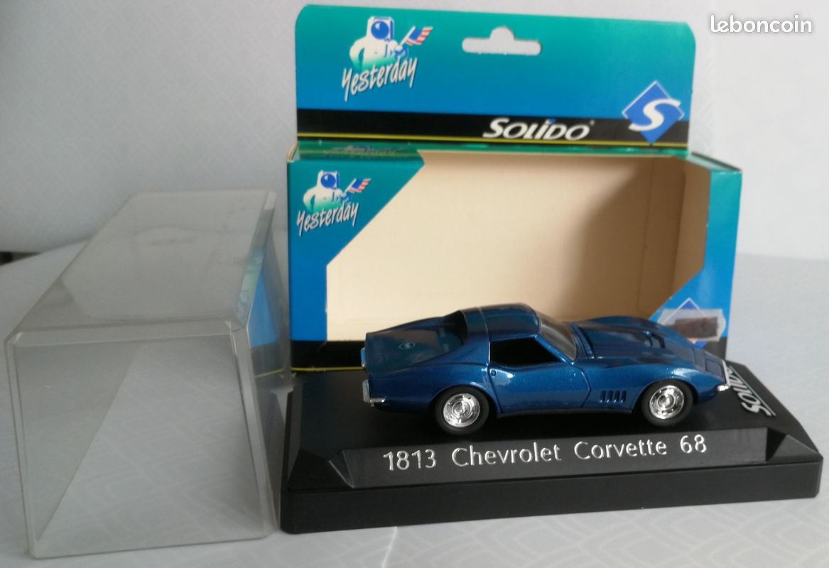 Voiture de collection - Dinky Toys, Chevrolet Corvette Stingrey 1968 1