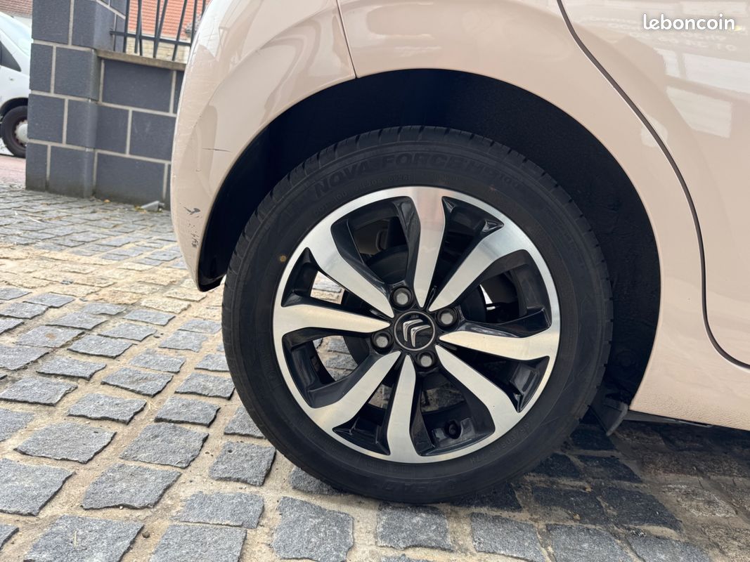 CITROEN C1 1.0 VTI 72ch ELLE | Carplay * Caméra de recul * Moteur Toyota (image 34)