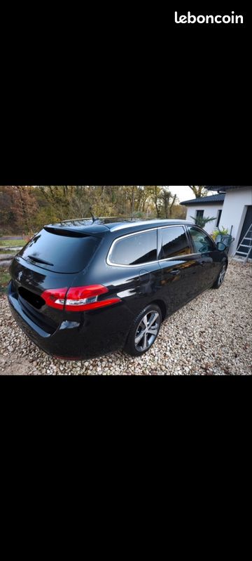 Peugeot 308 SW FELINE (image 2)