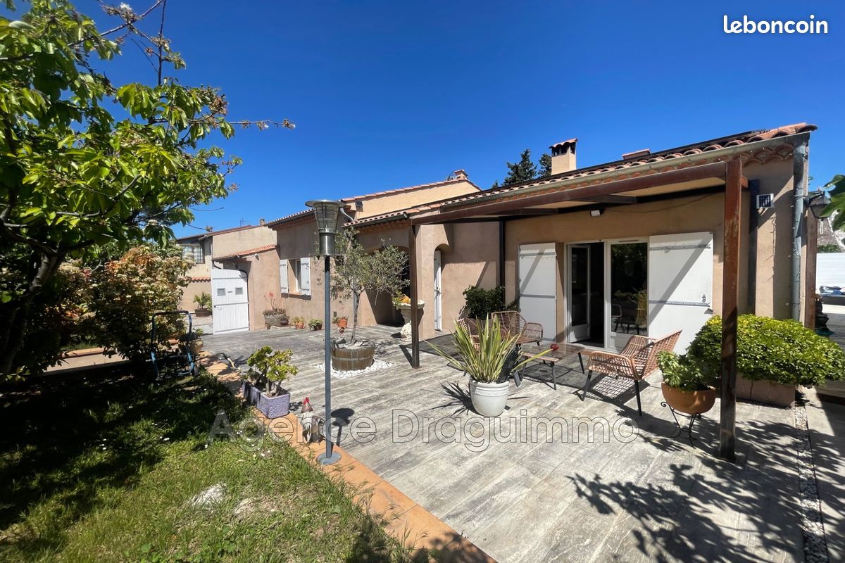 Maison 6 pièces 136 m² · au Muy · 136 m² · 1 660 €/mois