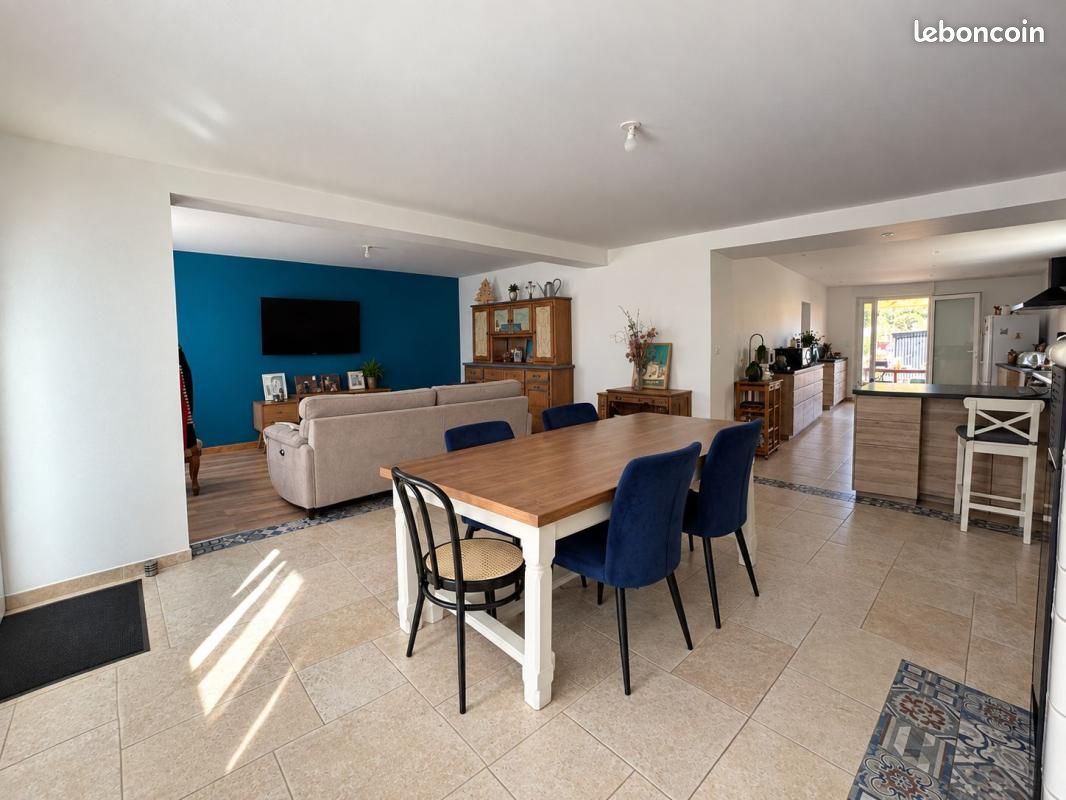 Maison 4 pièces 123 m² · à Saint-Aubin-des-Châteaux · 123 m² · 215 250 €