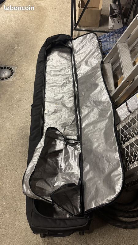Valise à Ski Dakine - Très grande capacité – Avec roulettes (image 3)