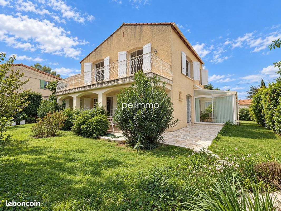 Maison 6 pièces 179 m² · à Salon-de-Provence · 179 m² · 398 000 €