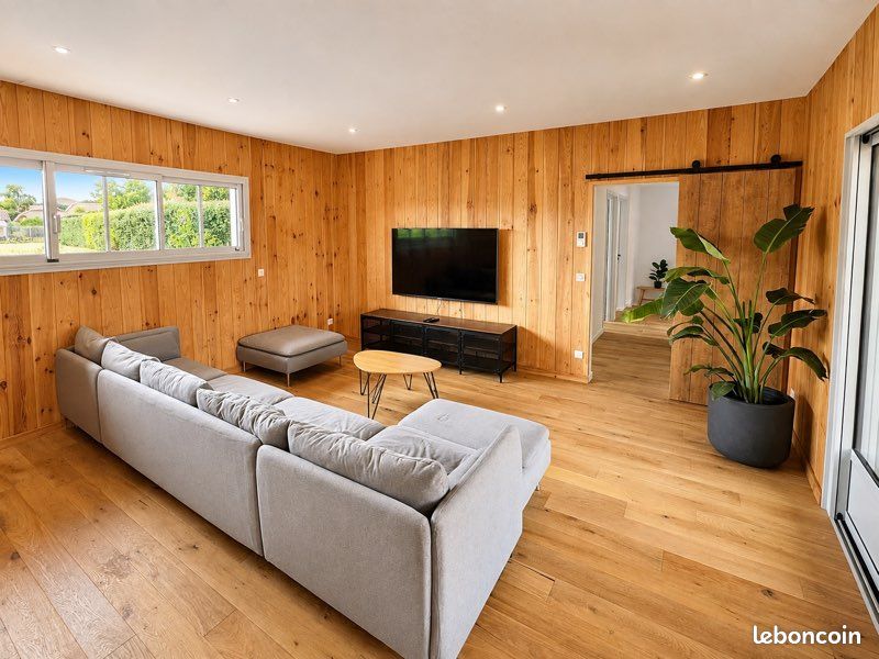 Maison 5 pièces 130 m² · à Lège-Cap-Ferret · 130 m² · 2 000 €/mois