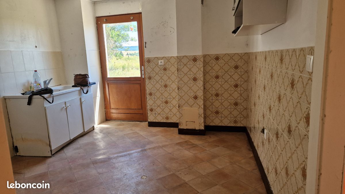 Maison 5 pièces 134 m² · à Lemuy · 134 m² · 149 000 €