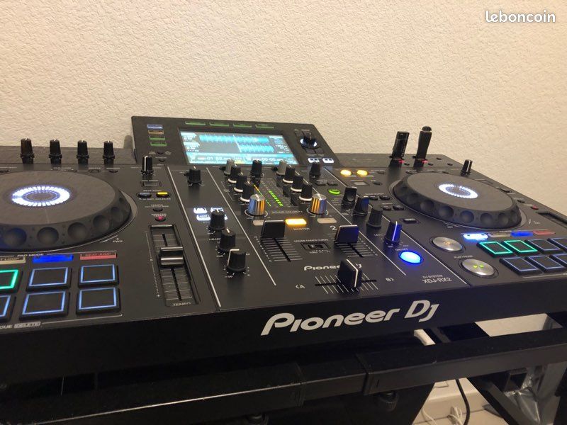 Pioneer XDJ-RX2 (image 5)