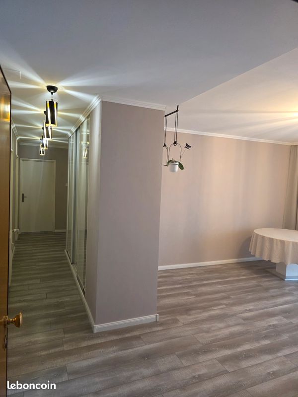 Appartement 5 pièces 94 m² · à Hoenheim · 94 m² · 1 710 €/mois