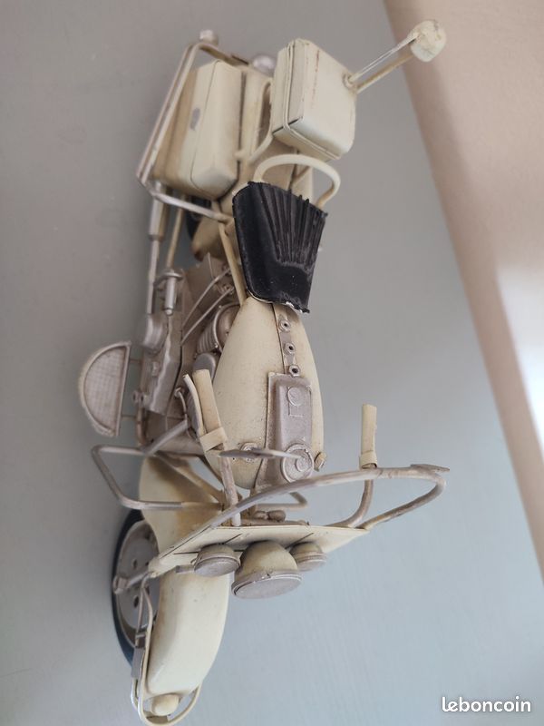 Objet de déco moto (image 3)