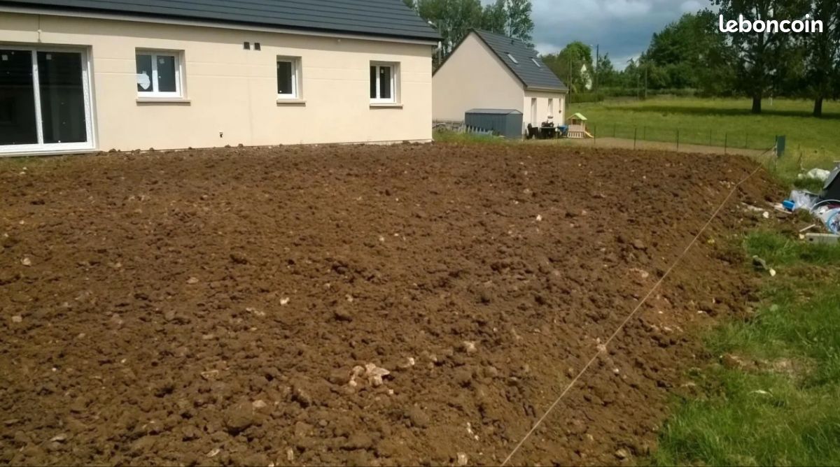 Préparation sol motoculteur rotovator engazonnement (image 14)
