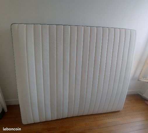 Matelas IKEA 160x200 ETAT NEUF (image 1)