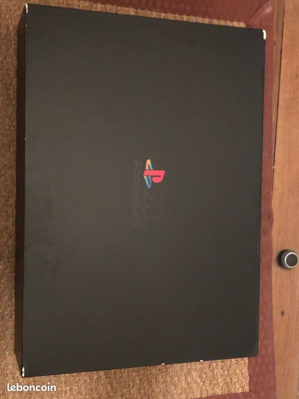 Sony Ps4 20th anniversary collector (image 1)