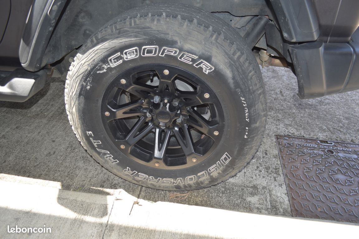 Jeep Wrangler 2.0 l T 272 ch 4x4 BVA8 Rubicon (image 15)