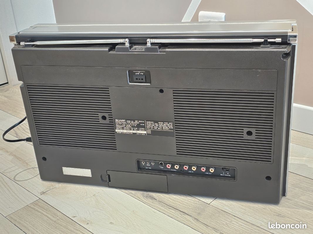 VINTAGE Sharp Boombox GF 555 Double Cassette Player - For Parts Only
