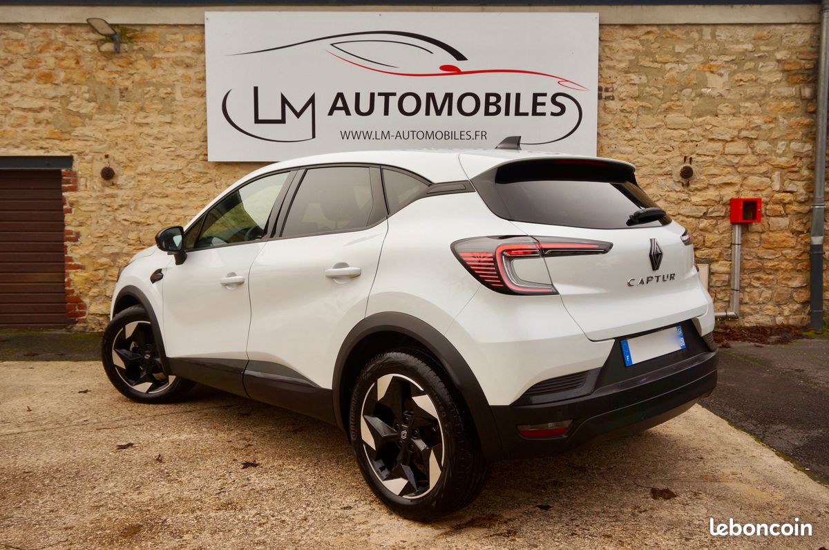 Nouveau Renault CAPTUR - 1.3TCE 160 EDC - TECHNO - 10.000Kms/Avril 2025 (image 2)