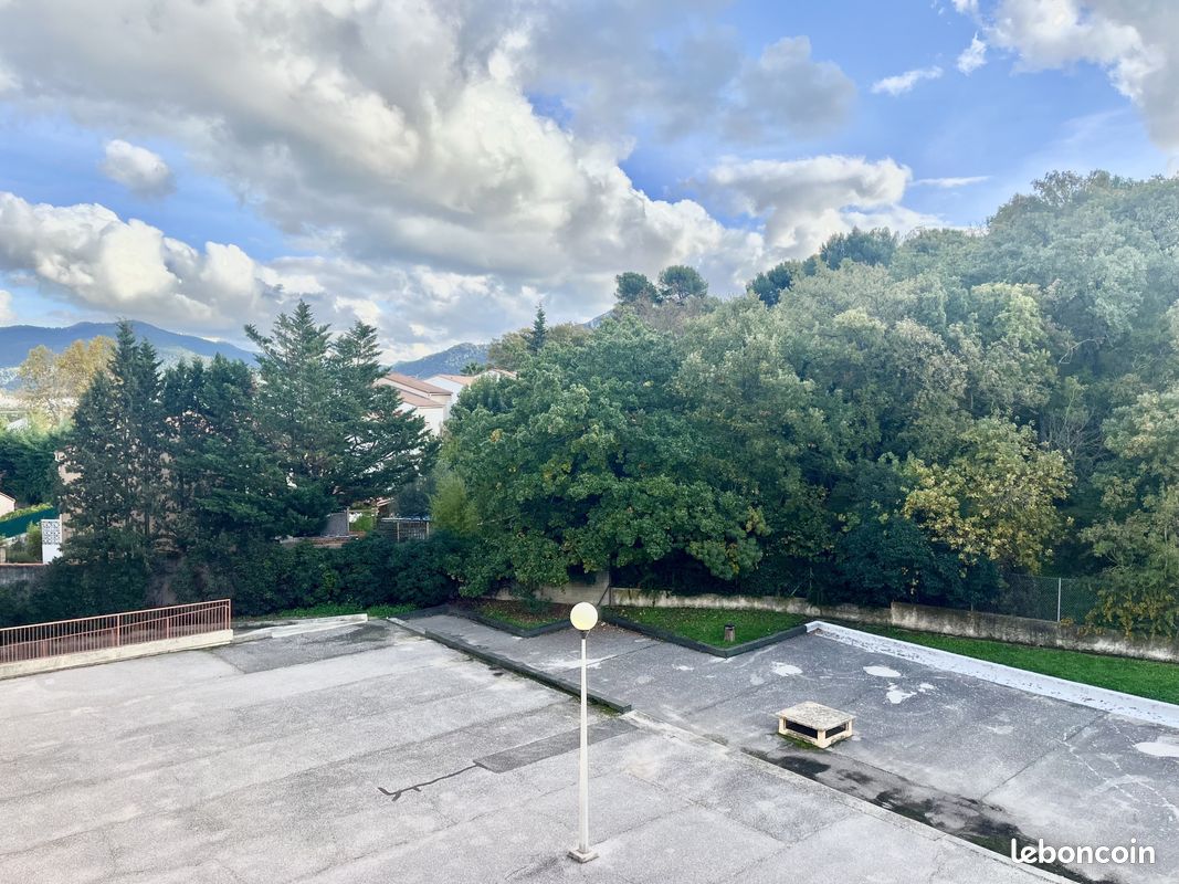 Appartement a louer aubagne - 3 pièce(s) - 63 m2 - Surfyn