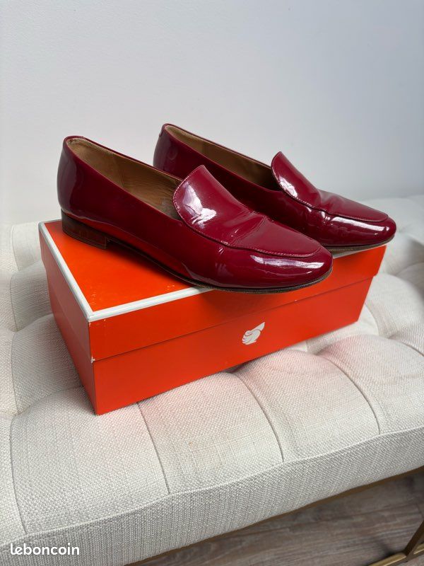 Mocassins vernis rouge bobbies (image 1)