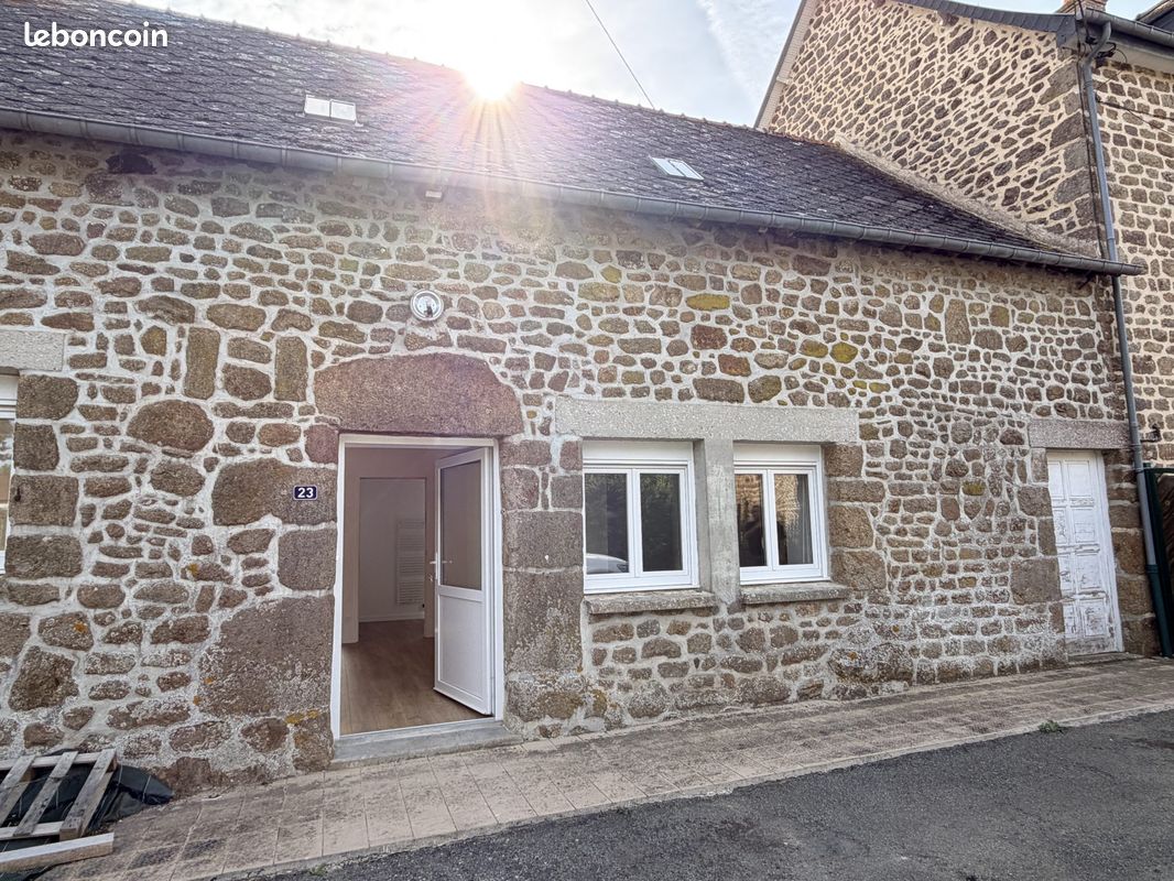 Maison 4 pièces 60 m² · à Ambrières-les-Vallées · 60 m² · 560 €/mois