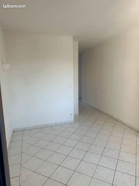 Appartement 4 pièces 80 m² · à Bar-le-Duc · 80 m² · 590 €/mois