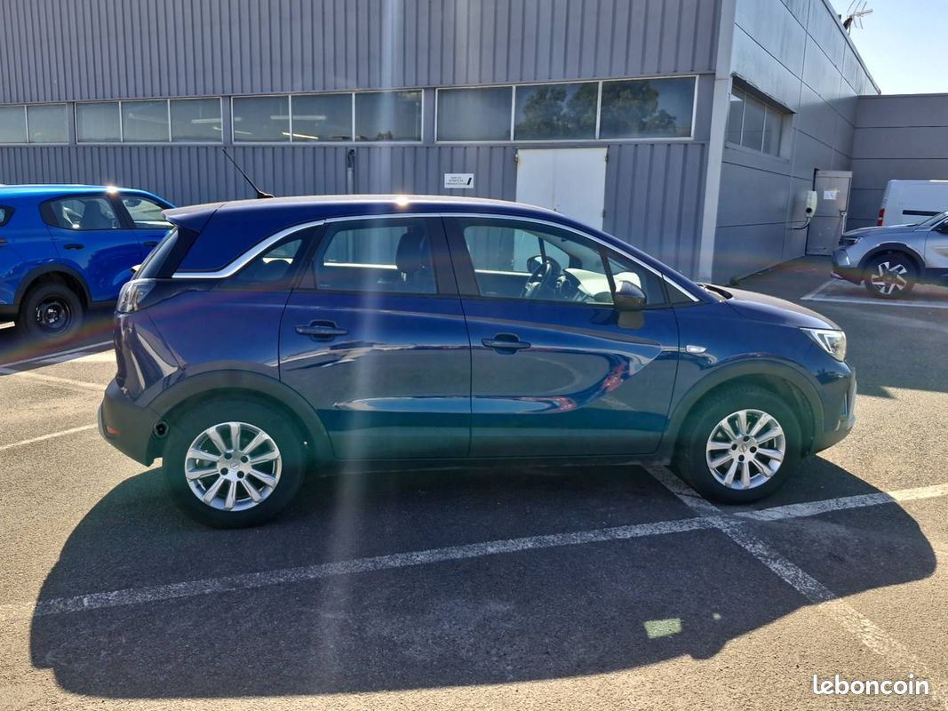 OPEL Crossland 1.2 Turbo 110 ch BVM6 Elegance (image 23)