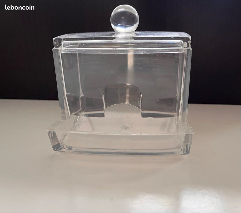 Rangement acrylique (image 1)