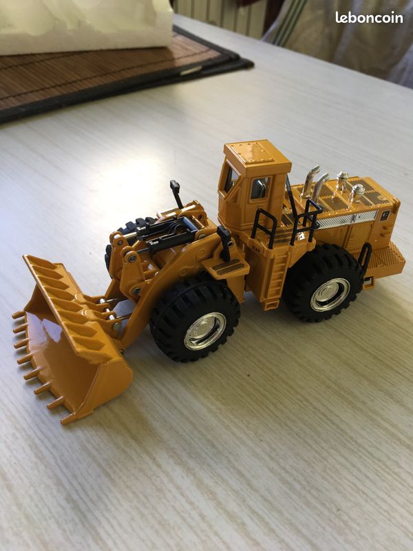 Caterpillar 992C Loader sur roues (image 1)