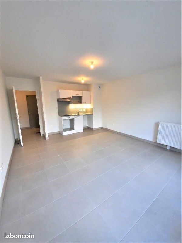 Appartement 2 pièces 48 m² · à Melun · 48 m² · 827 €/mois