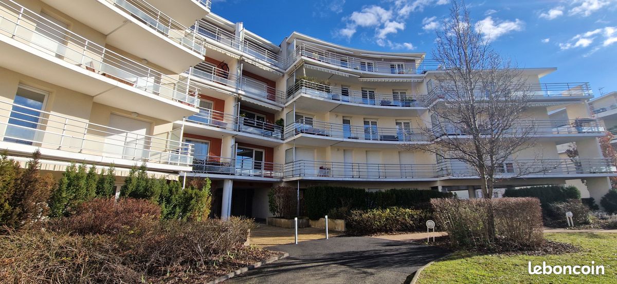 Appartement 2 pièces 51 m² · à Clermont-Ferrand · 51 m² · 145 000 €