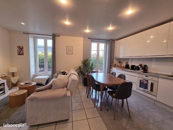 Appartement 3 pièces 52 m² · à Pont-l'Abbé · 52 m² · 615 €/mois