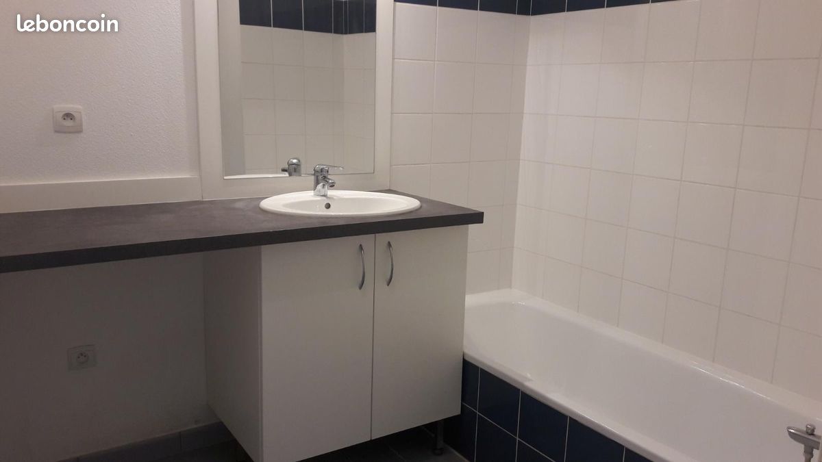 Appartement a louer beziers - 3 pièce(s) - 61 m2 - Surfyn