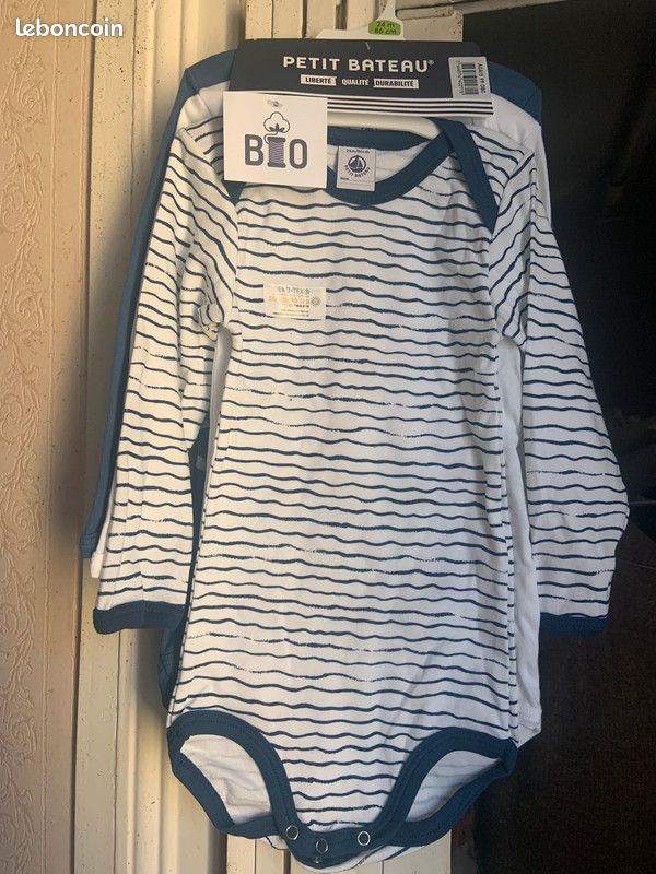 Lot de 3 bodies Petit bateau 24mois (image 1)
