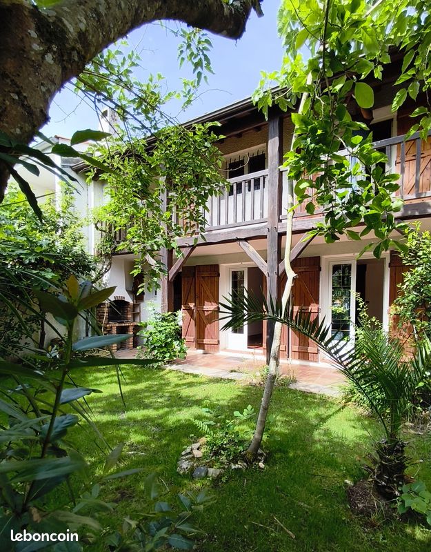 Maison 4 pièces 115 m² · à Gujan-Mestras · 115 m² · 1 950 €