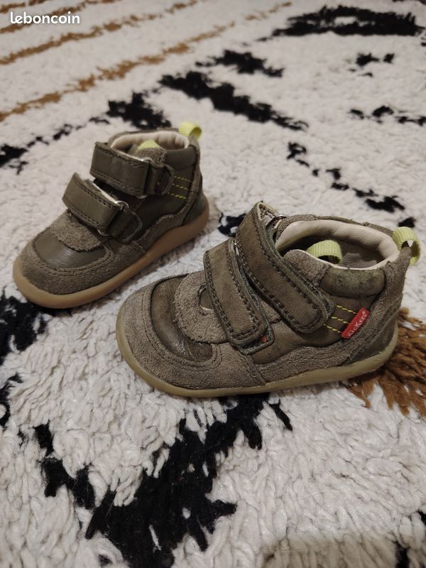 Baskets bébé Kickers taille 20 (image 1)