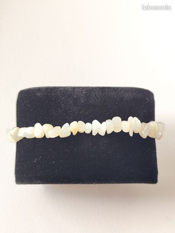 Bracelet En Pierres De Lune Naturelles - Perles Chips, Style Chakra, Féminité, Neuf Avec étiquettes