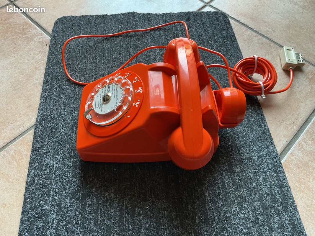 Téléphone vintage (image 2)