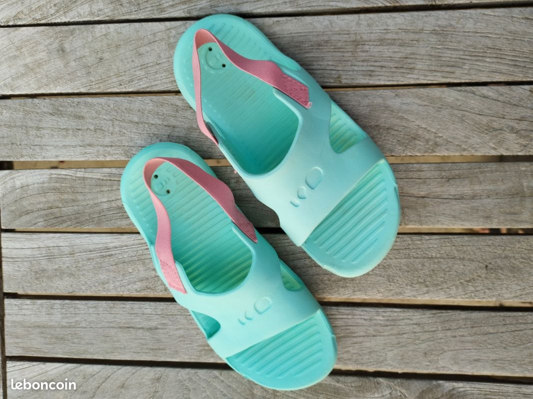 NABAIJI Chaussures Sandales Piscine Enfant SLAP 100 BASIC Menthe