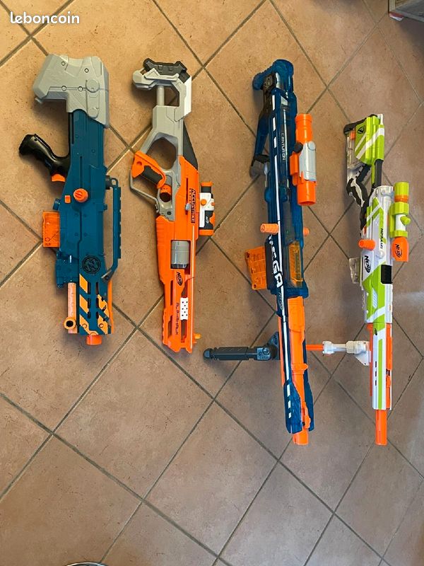 Vends jouets Nerf en lot (image 1)