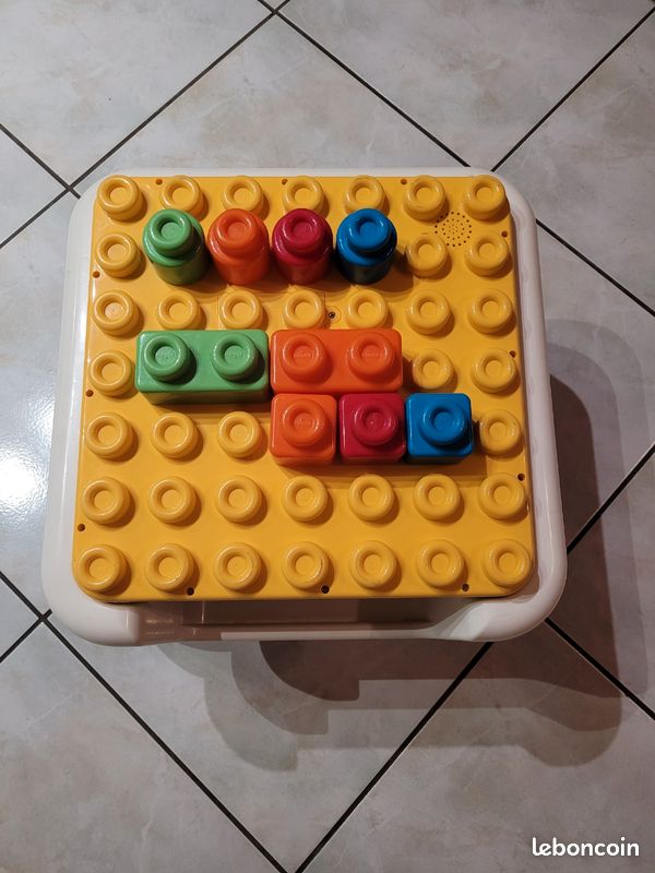Table d'activités bébé (image 5)