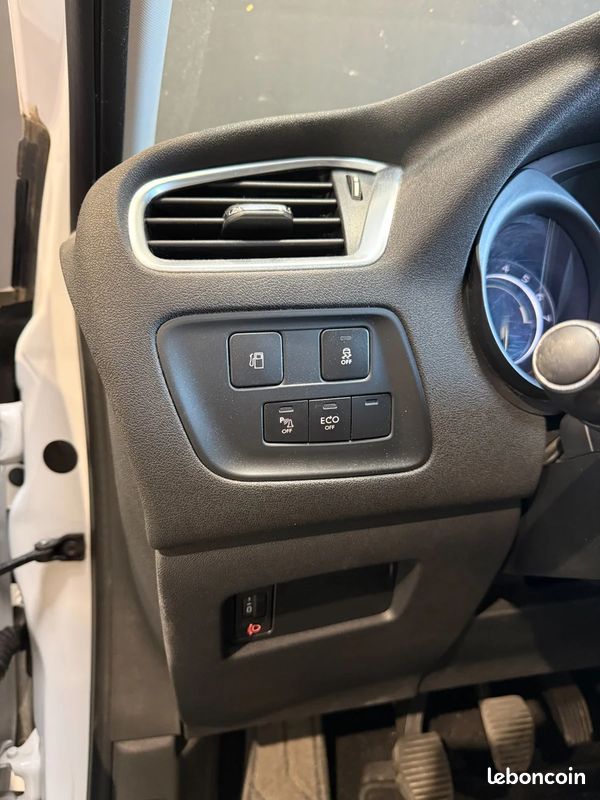 Citroen c4 edition millenium 130ch / airbag takata fait / distribution 2024 (image 16)