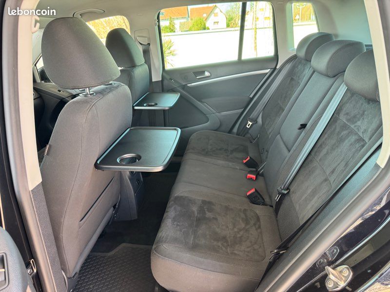 Volkswagen Tiguan R-Line 1.4 TSI 122 (image 5)