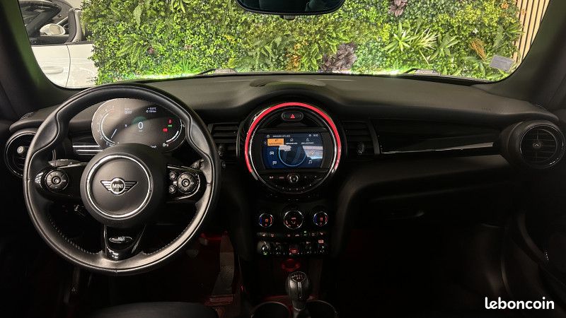 Mini CABRIO COOPER 136CH SIDEWALK EURO6D-T (image 27)
