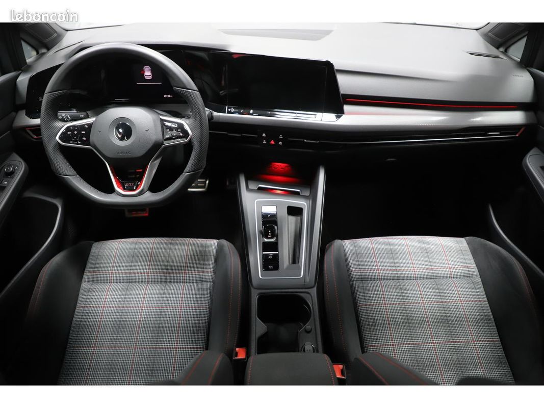 Volkswagen golf viii gti 2.0 tsi 245 dsg 7 camera/carplay/ja18/s.chauffants (image 9)