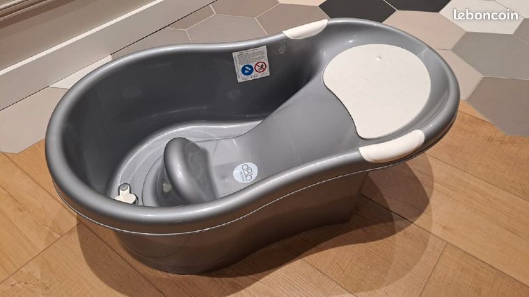 Baignoire 0 6 mois transat intégré gris DBB, Vente en ligne de Baignoire  bébé