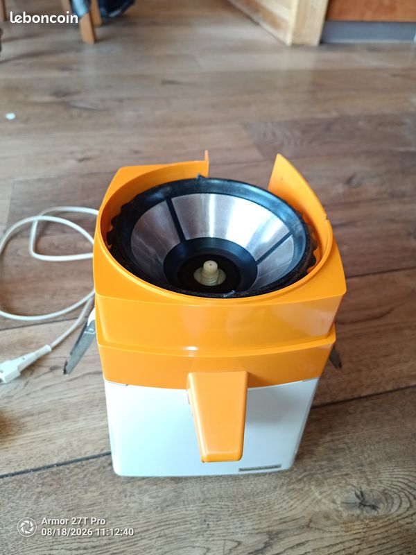 Centrifugeuse / extracteur de jus vintage Moulinex (image 11)