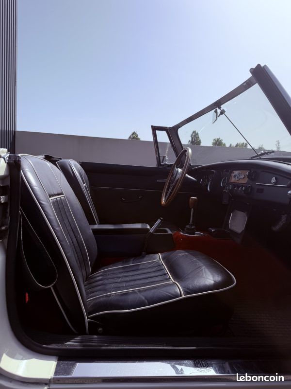 Mg b roadster cabriolet - 1966 (image 15)