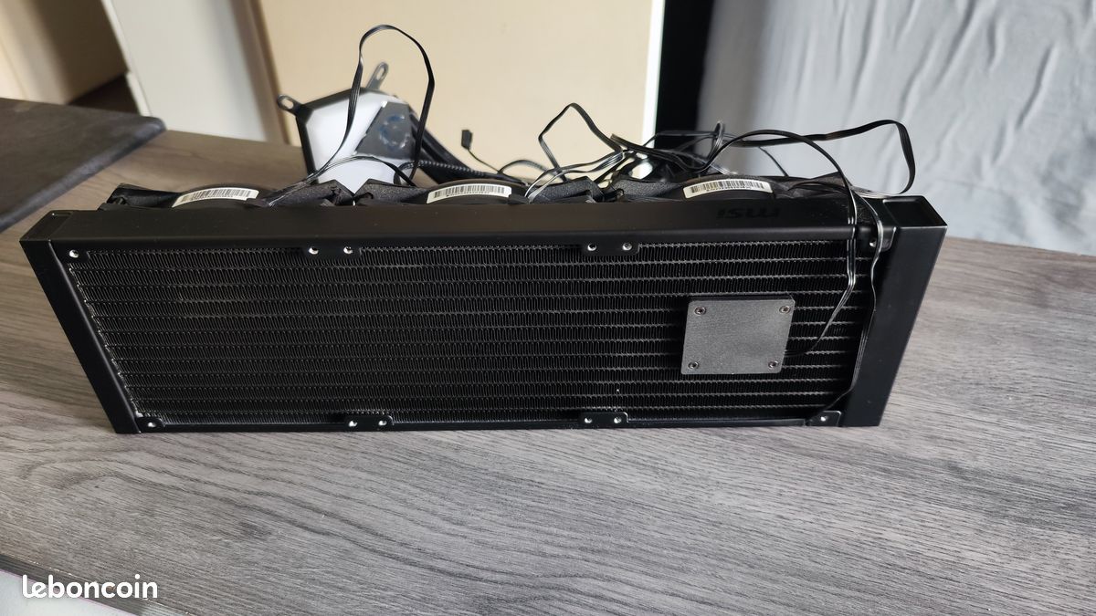 Watercooling MSI MAG CORELIQUID C360 (image 3)