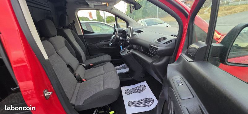 Citroen BERLINGO VAN M 650KG BLUEHDI 130 S&S DRIVER EAT8 (image 12)