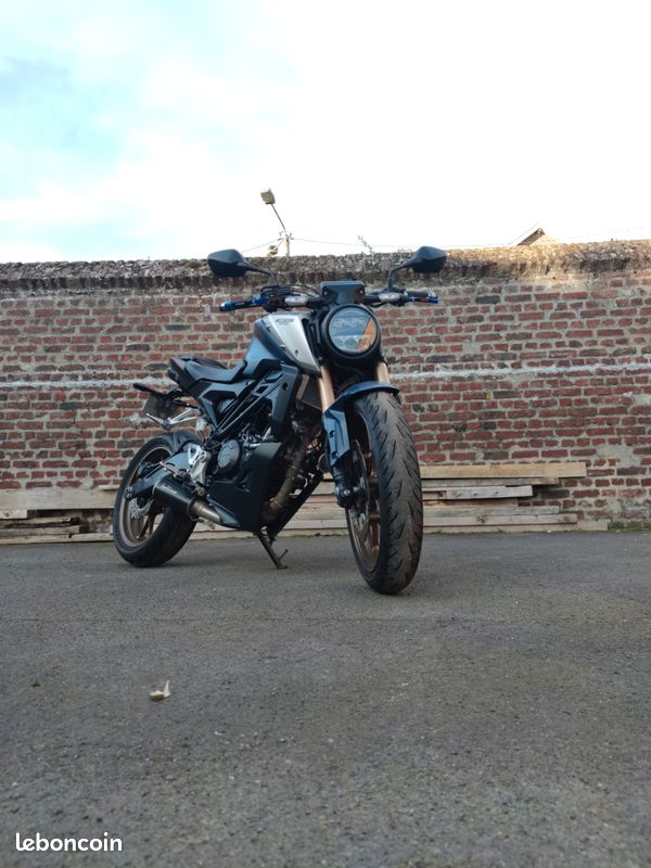 Honda cb125r (image 1)